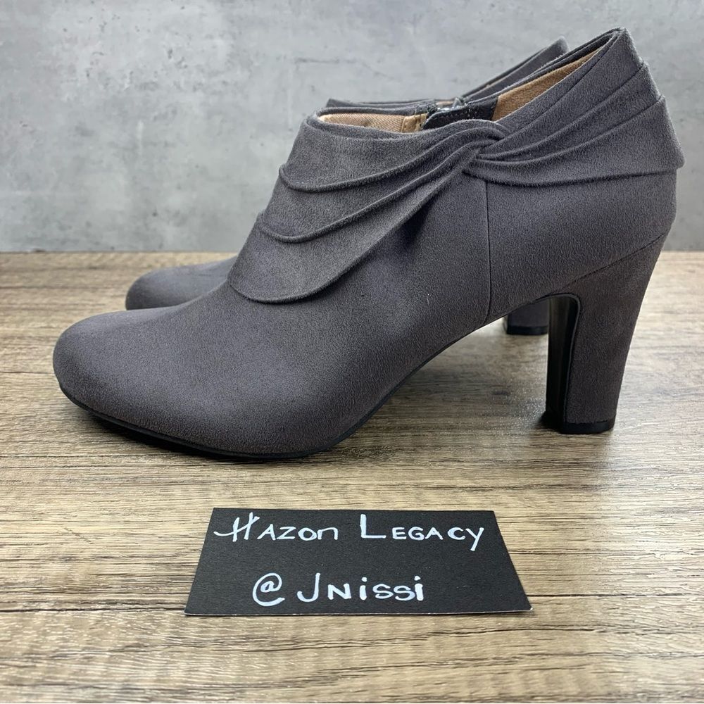 Life Stride~Women's~”Corie”  Gray Heel Bootie~Size 10W‎